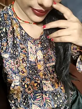 Snapshot of Eshwari_Chopra chatting on 10/22/25, 02:55 Eshwari Chopra online show from 10/22/25, 02:55