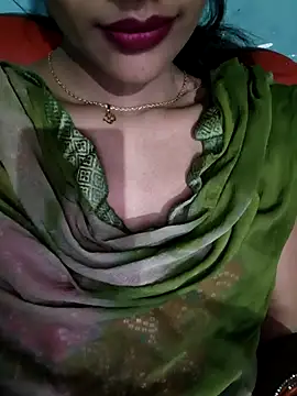 Eshwari Chopra online show from 11/20/25, 07:42