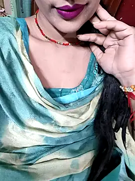 Snapshot of Eshwari_Chopra chatting on 09/12/25, 04:34 Eshwari Chopra online show from 09/12/25, 04:34