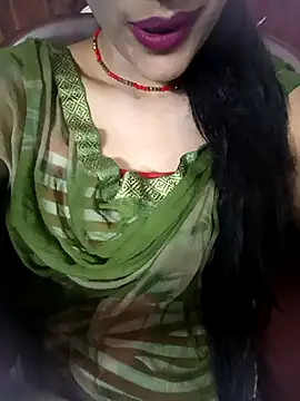 Snapshot of Eshwari_Chopra chatting on 09/09/25, 04:27 Eshwari Chopra online show from 09/09/25, 04:27