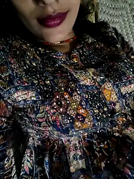 Snapshot of Eshwari_Chopra chatting on 10/15/25, 04:04 Eshwari Chopra online show from 10/15/25, 04:04