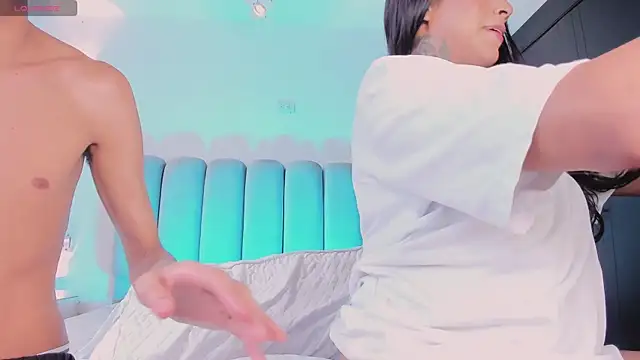 Snapshot of candyandmarilyn chatting on 10/04/25, 08:21 candyandmarilyn online show from 10/04/25, 08:21