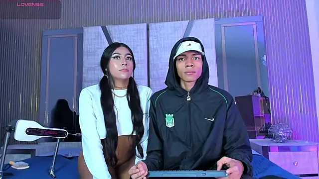 candyandmarilyn online show from 04/17/26, 09:17