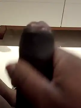 Snapshot of Bigmaumau54 chatting on 12/19/25, 02:15 Bigmaumau54 online show from 12/19/25, 02:15