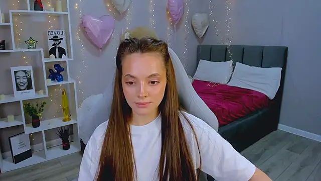 Snapshot of MelanieAlves chatting on 03/09/26, 06:00 MelanieAlves online show from 03/09/26, 06:00