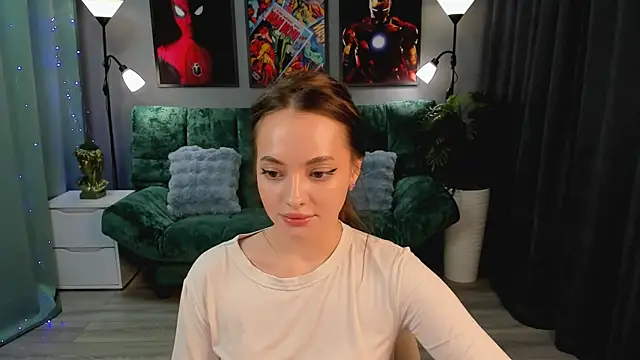 Snapshot of MelanieAlves chatting on 04/04/26, 02:34 MelanieAlves online show from 04/04/26, 02:34