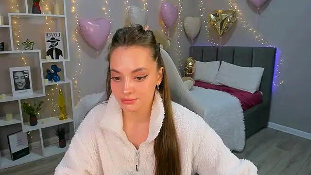 MelanieAlves online show from 02/19/26, 06:27