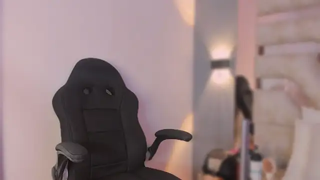 Violeth Foxx online show from 09/15/25, 04:02