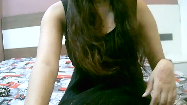 Snapshot of ragini_m_m_s chatting on 09/27/25, 04:18 ragini m m s online show from 09/27/25, 04:18