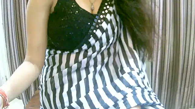 Snapshot of ragini_m_m_s chatting on 10/04/25, 09:33 ragini m m s online show from 10/04/25, 09:33