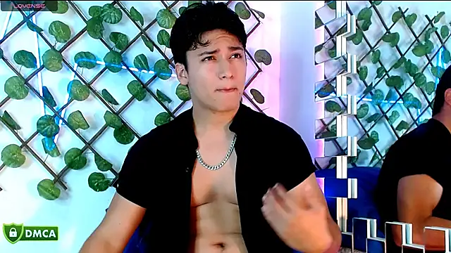 THE LITTLE LIAM online show from 02/10/26, 01:04