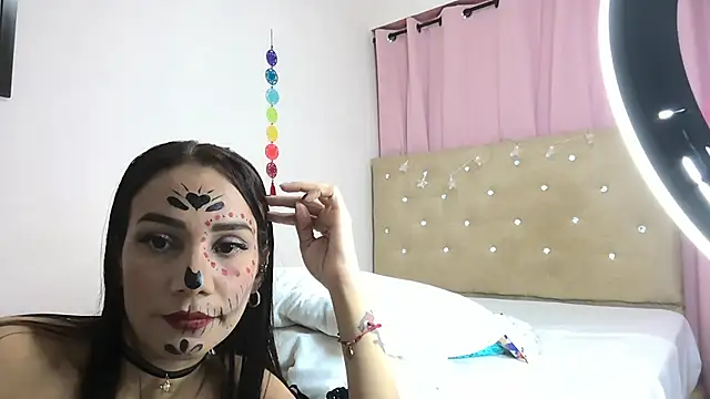 sofia8428 online show from 11/03/25, 01:55