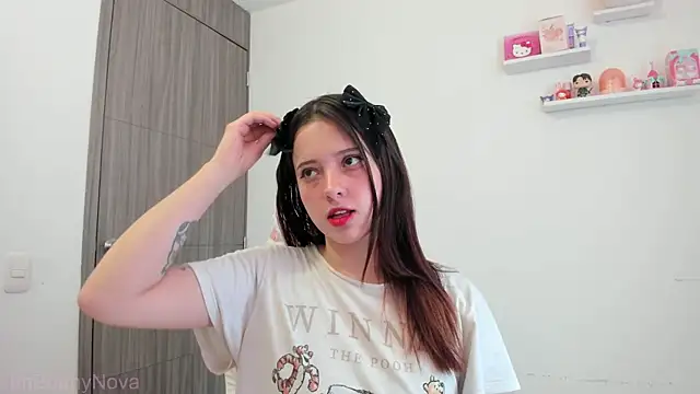 Snapshot of ImBunnyNova chatting on 07/15/26, 01:51 ImBunnyNova online show from 07/15/26, 01:51