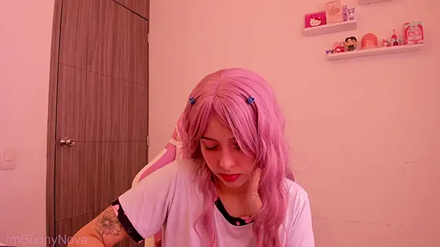 Snapshot of ImBunnyNova chatting on 06/19/26, 03:07 ImBunnyNova online show from 06/19/26, 03:07