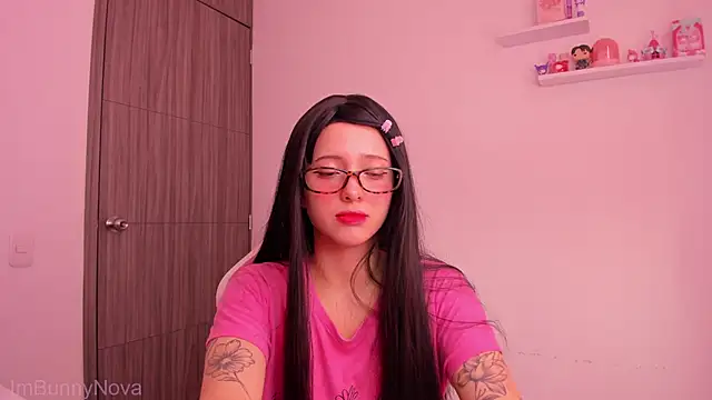 ImBunnyNova online show from 04/23/26, 02:08