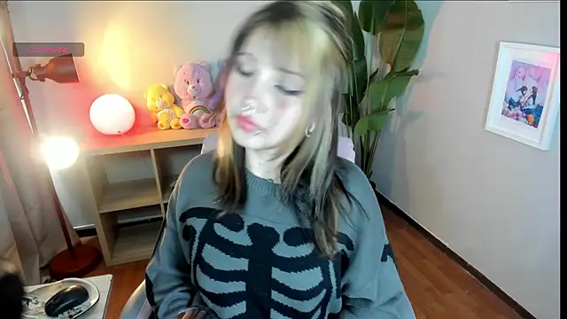 sukini berry online show from 09/30/25, 12:55