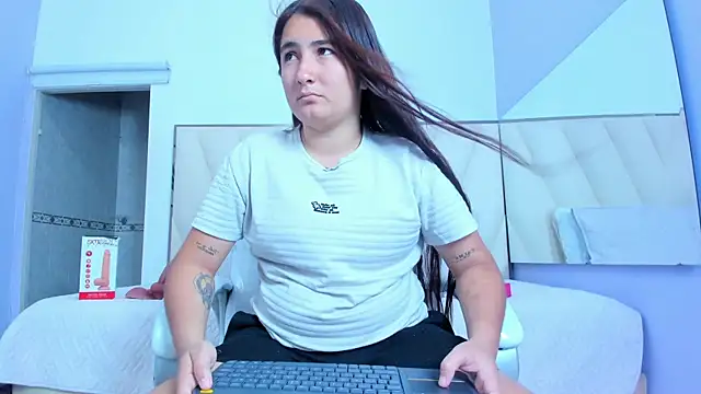 Katha03  online show from 03/28/26, 08:10