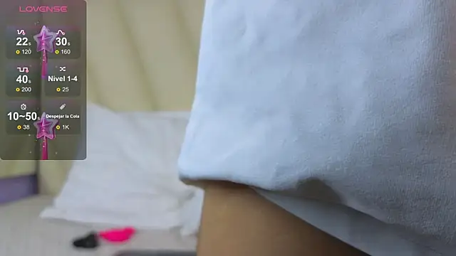 Hotboy21  online show from 11/06/25, 03:43