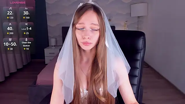 Amy Waynee online show from 10/30/25, 10:06