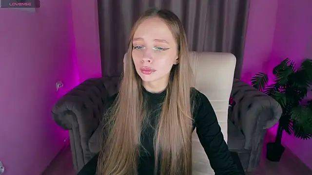 Amy Waynee online show from 12/16/25, 05:50