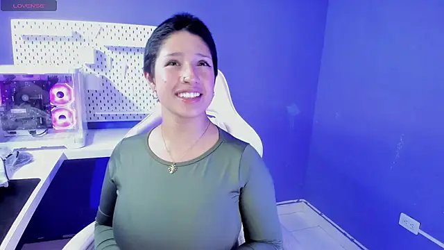 Elaine87  online show from 11/19/25, 09:48