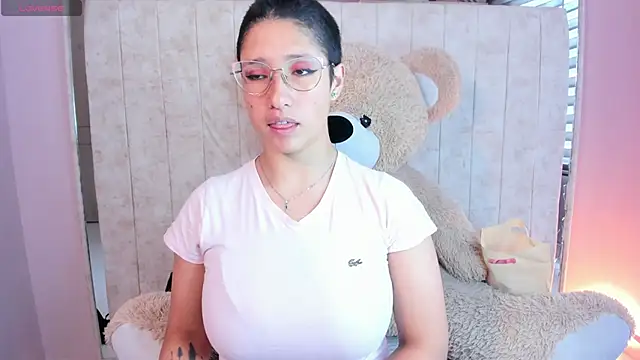 Elaine87  online show from 10/05/25, 06:42