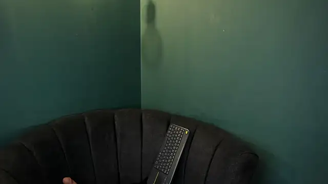 Elaine87  online show from 10/20/25, 09:10