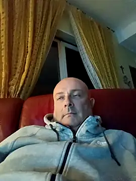 Alexis Bull online show from 11/30/25, 12:00