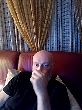 Alexis Bull online show from 10/19/25, 10:01