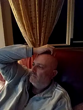 Alexis Bull online show from 01/09/26, 11:33