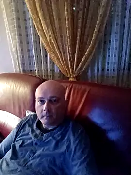 Alexis Bull online show from 11/10/25, 12:26