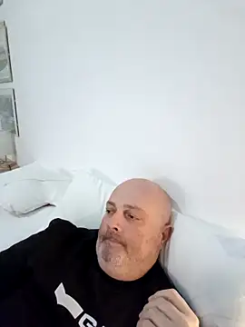 Alexis Bull online show from 02/28/26, 05:34