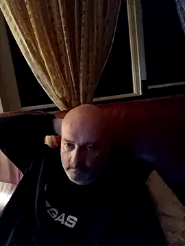 Alexis Bull online show from 03/11/26, 11:43