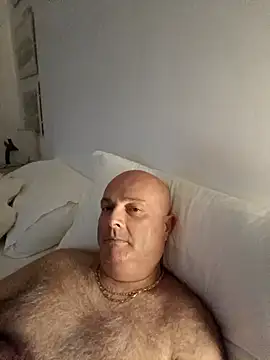 Alexis Bull online show from 10/13/25, 12:45