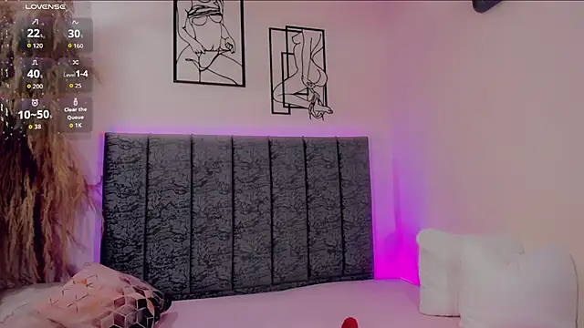 Snapshot of blonder_roux chatting on 10/20/25, 10:38 blonder roux online show from 10/20/25, 10:38