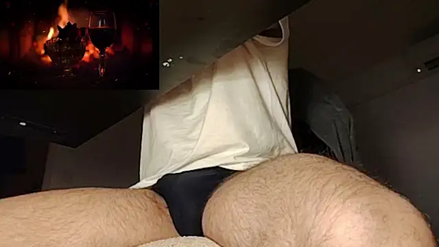 Snapshot of WhitePath chatting on 11/01/25, 08:46 WhitePath online show from 11/01/25, 08:46