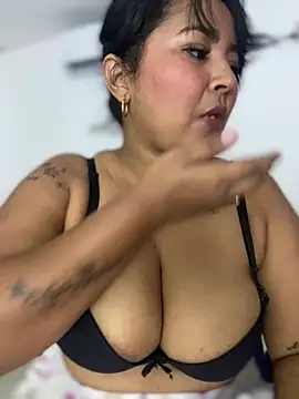 sashaoficial  online show from 02/10/26, 10:42