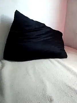 chahoda246 online show from 04/07/26, 08:38