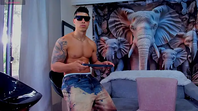 Snapshot of Lukas_Green chatting on 09/22/25, 09:10 Lukas Green online show from 09/22/25, 09:10