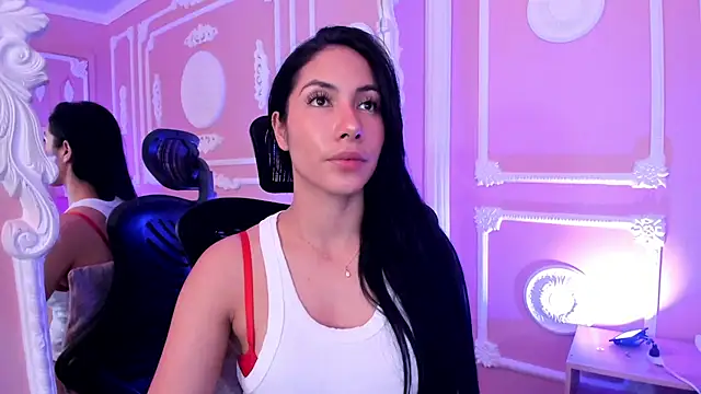 ArianaReynoldss online show from 10/30/25, 07:33