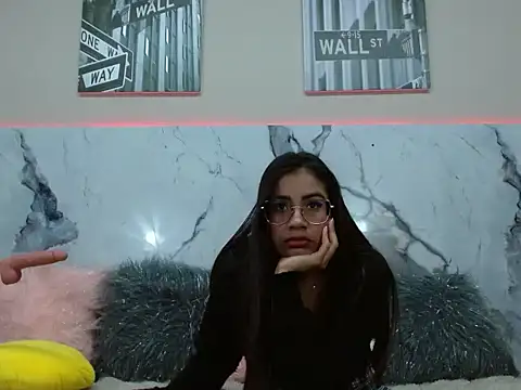 adajonnes online show from 03/18/26, 03:46