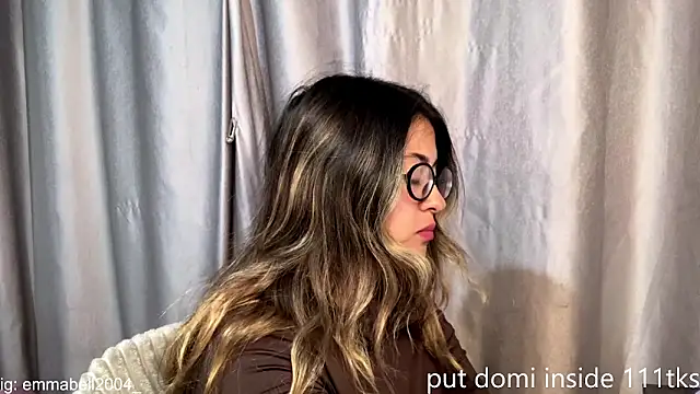 emma  bell  online show from 03/28/26, 02:01