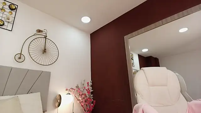 im eli1 online show from 02/25/26, 07:36