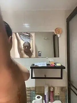 carlafox05 online show from 04/16/26, 06:30