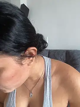 carlafox05 online show from 05/19/26, 02:35