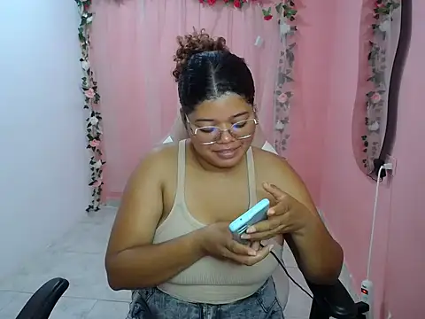 natalietits1 online show from 09/25/25, 05:41