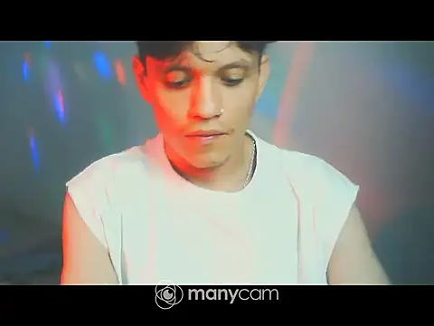 santihot089 online show from 11/30/25, 10:54