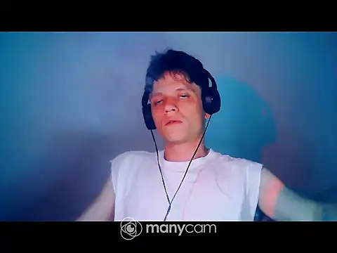 santihot089 online show from 05/15/26, 01:36