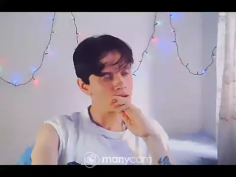 santihot089 online show from 02/23/26, 08:42