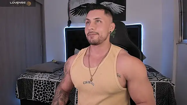 santi aesthetic online show from 06/05/26, 06:52